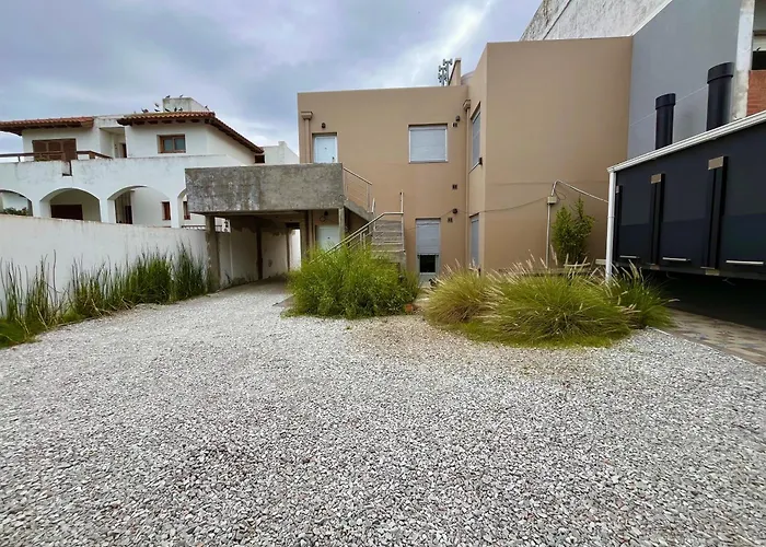 Departamentos Recalada Suites